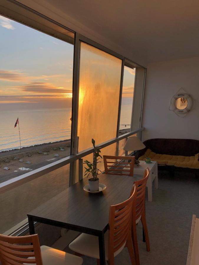 Apartamento La Mouette Courseulles-sur-Mer Exterior foto